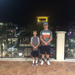 Meet your Posher, Clay